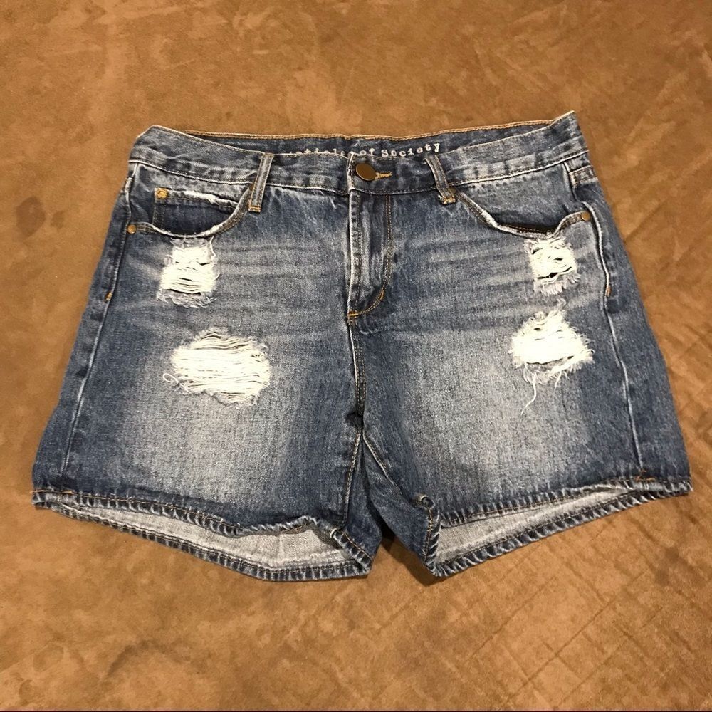 Distressed Jean Shorts Women’s Size 26